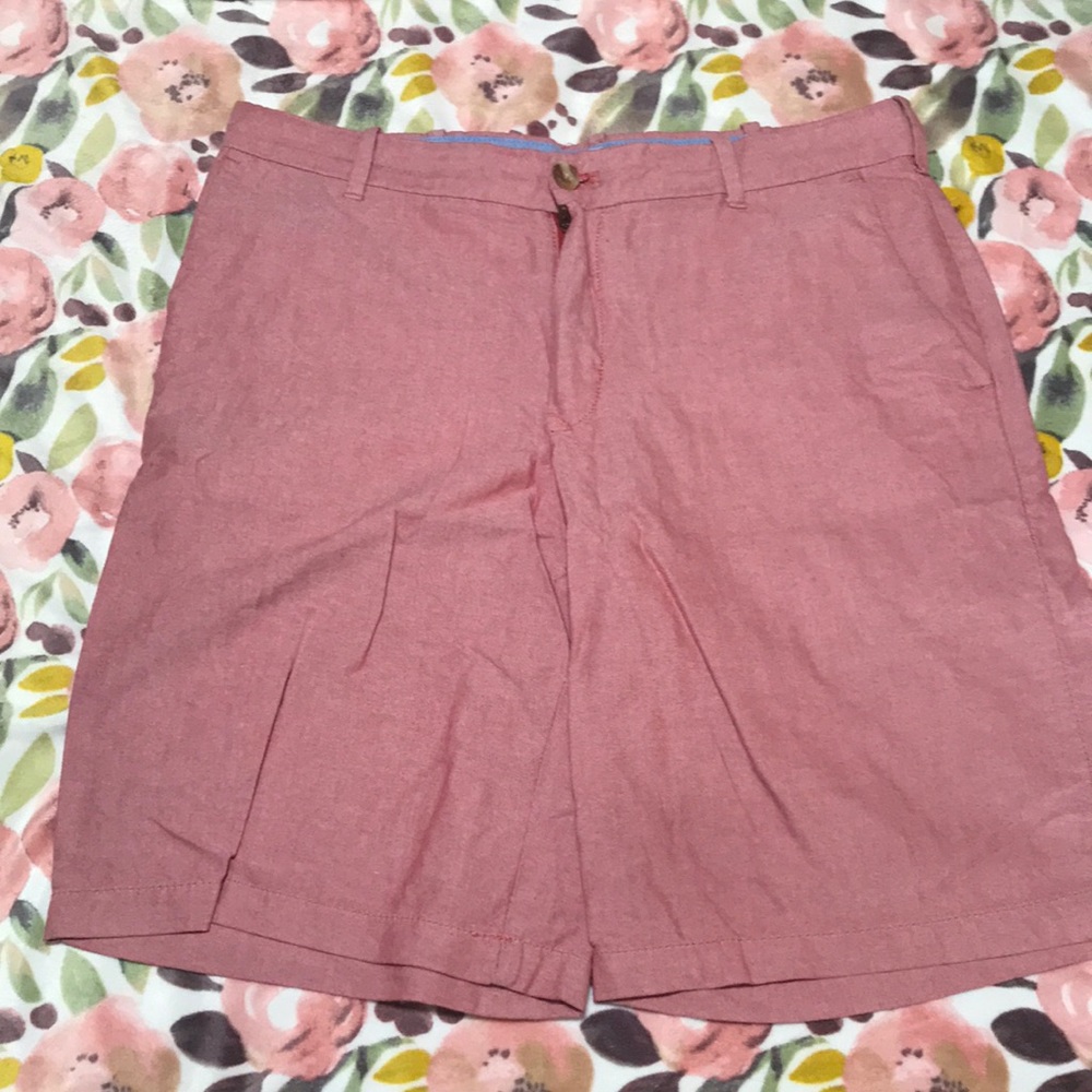 Men’s IZOD Red Shorts